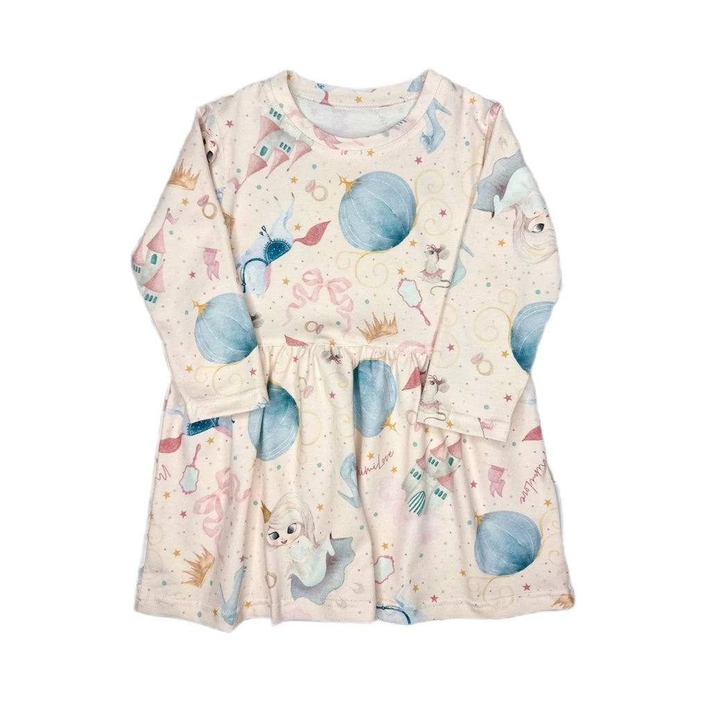 Langärmliges Kleid - Prinzessin