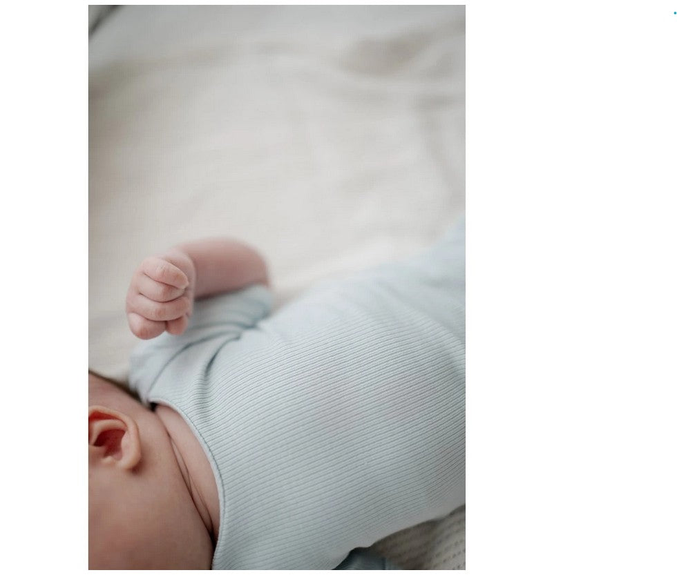 Baby Langarmbody HELLBLAU