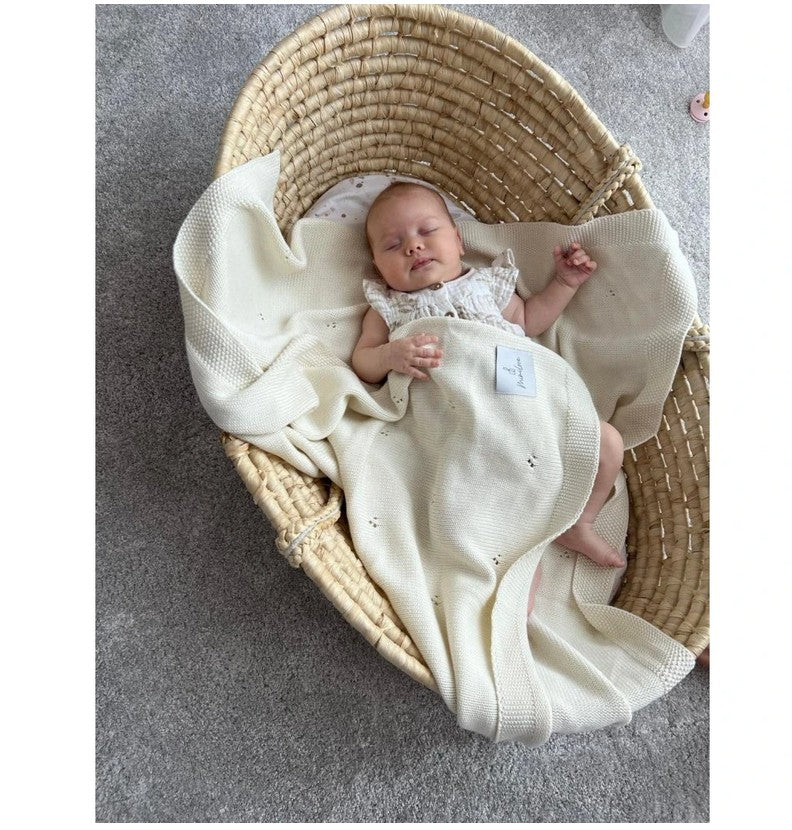 Durchbrochene Decke Love Beige