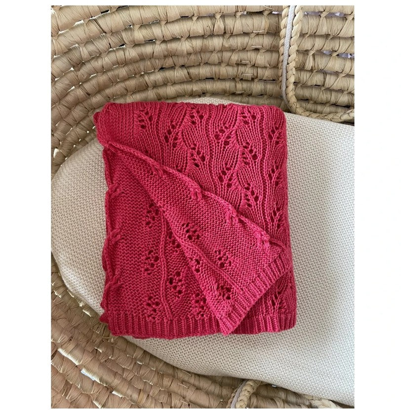 Durchbrochene Decke Romance Dunkle Himbeere