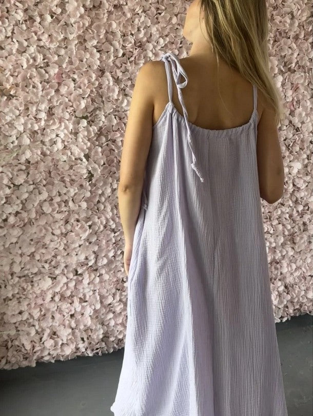 Maxikleid aus Musselin mit Rüschen - UNI