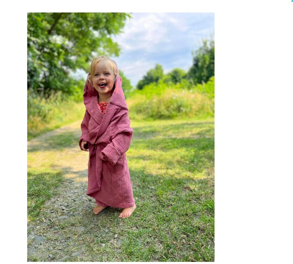 Kinderbademantel mit Kapuze TEDDYBÄR Größe 3-6 Jahre Pfingstrose