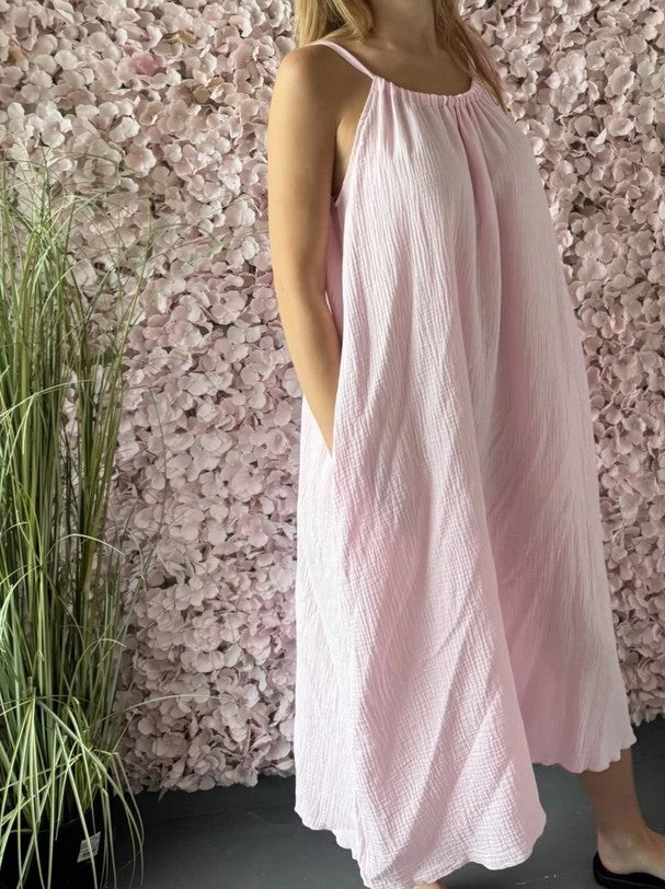 Maxikleid aus Musselin mit Rüschen - UNI